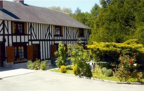 Le Val Godard Fresnay-le-Samson Rom bilde